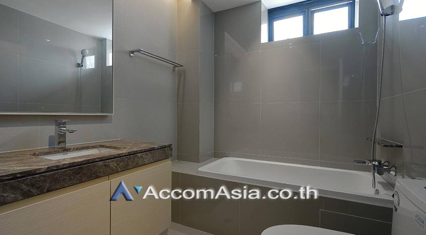 11  4 br Apartment For Rent in Sukhumvit ,Bangkok BTS Phrom Phong at High-Rise Serviced Apartment Near The Em District 20688