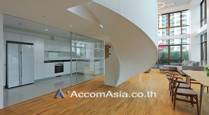 5  4 br Apartment For Rent in Sukhumvit ,Bangkok BTS Phrom Phong at High-Rise Serviced Apartment Near The Em District 20688