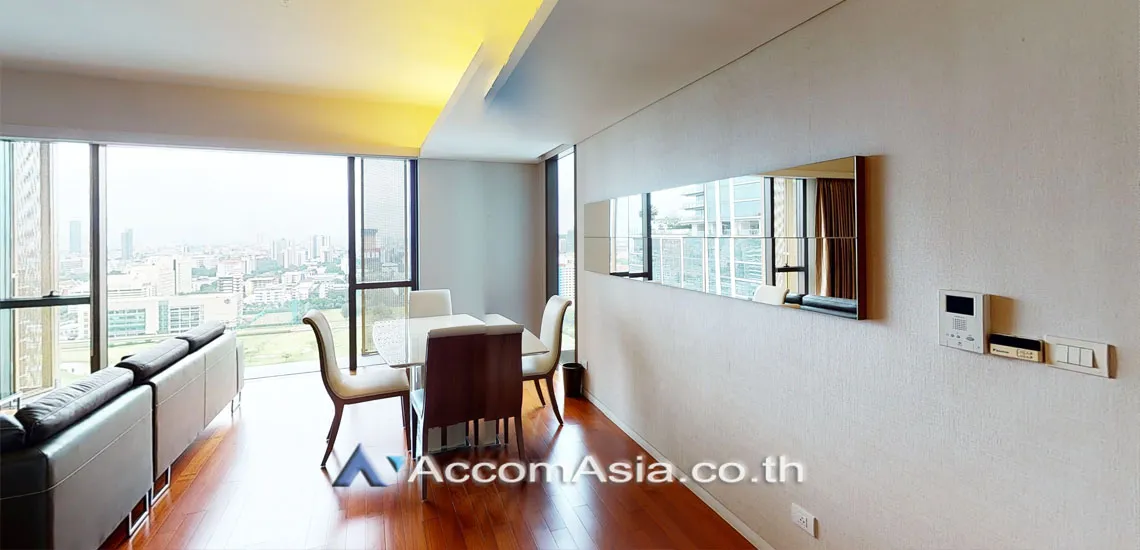 unit 1 Bedroom  Condominium For Rent in Ploenchit, Bangkok  near BTS Ratchadamri (1516864)