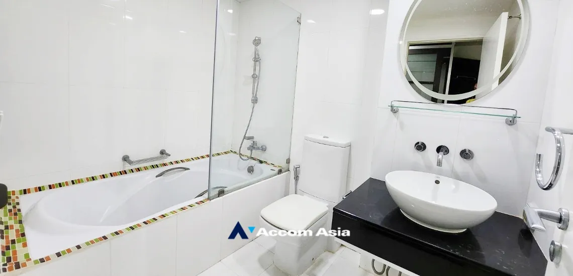 8  2 br Condominium for rent and sale in Sukhumvit ,Bangkok BTS Asok at Urbana Sukhumvit 15 1516873