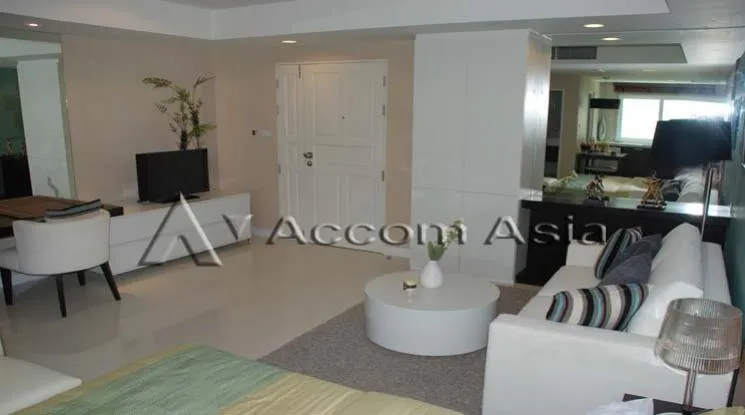  2  Condominium For Rent in Ploenchit ,Bangkok BTS Chitlom at Tonson Court 1516906