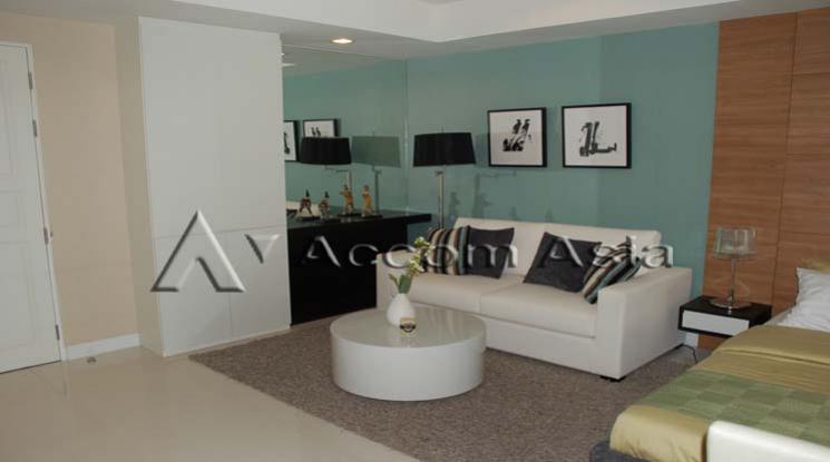  1  Condominium For Rent in Ploenchit ,Bangkok BTS Chitlom at Tonson Court 1516906