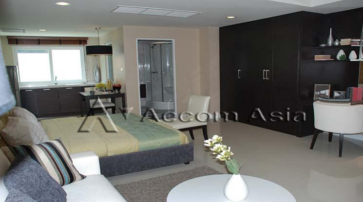 7  Condominium For Rent in Ploenchit ,Bangkok BTS Chitlom at Tonson Court 1516906