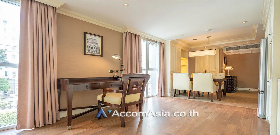unit 2 Bedrooms  Apartment For Rent & Sale in Sukhumvit, Bangkok  near BTS Ekkamai (1416992)