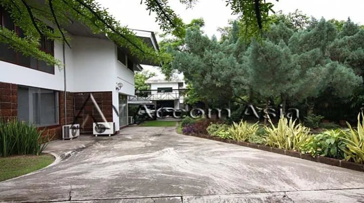 unitHome Office |  3 Bedrooms  House For Rent in Sukhumvit, Bangkok  near BTS Phra khanong (1617018)