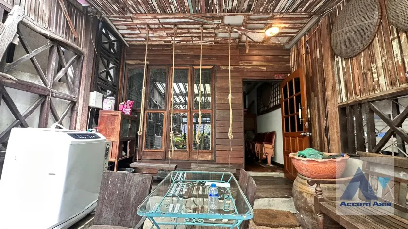 12  4 br House For Rent in Sukhumvit ,Bangkok BTS Phra khanong - BTS Ekkamai 2217040
