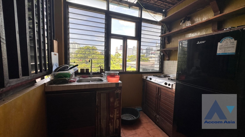 10  4 br House For Rent in Sukhumvit ,Bangkok BTS Phra khanong - BTS Ekkamai 2217040