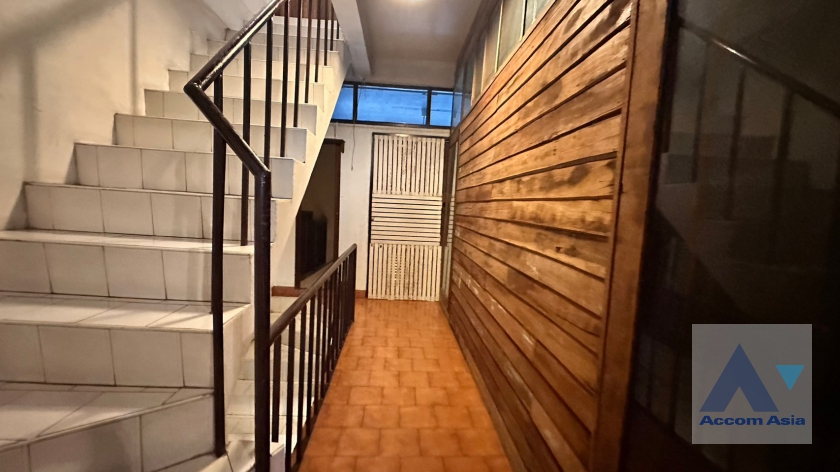 4  4 br House For Rent in Sukhumvit ,Bangkok BTS Phra khanong - BTS Ekkamai 2217040