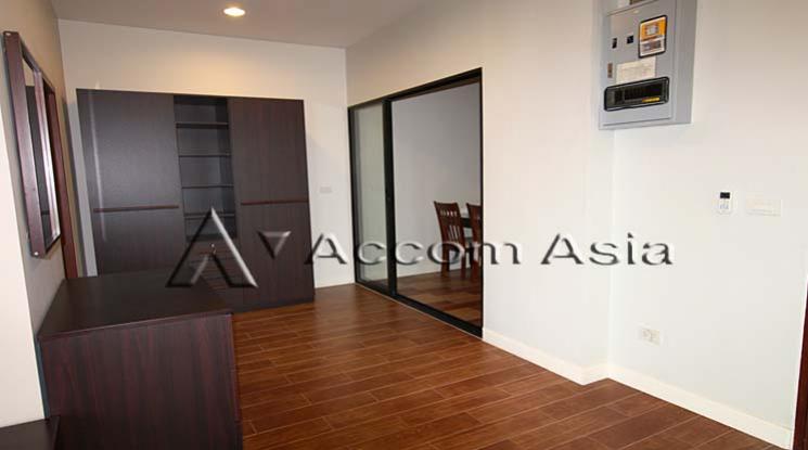 5  2 br Apartment For Rent in Sathorn ,Bangkok MRT Lumphini at Comfortable for living 1417053