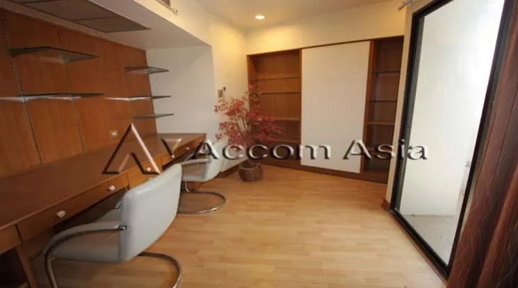 unitPet friendly |  2 Bedrooms  Condominium For Rent in Sukhumvit, Bangkok  near BTS Thong Lo (1517135)