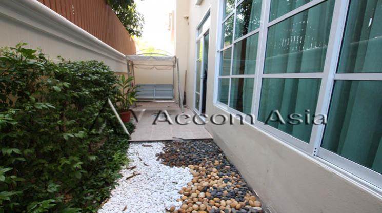  2  1 br Apartment For Rent in Sukhumvit ,Bangkok BTS Ekkamai at High quality of living 1417147