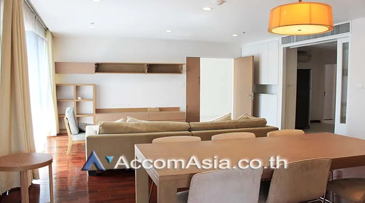 unit 3 Bedrooms  Apartment For Rent in Sukhumvit, Bangkok  near BTS Phrom Phong (1417170)
