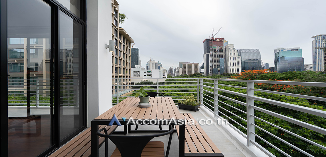  1  3 br Apartment For Rent in Ploenchit ,Bangkok BTS Chitlom - MRT Lumphini at Low-Rise Cozy Apartment, 5 mins walk to Lumpini park 1417185