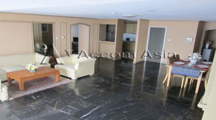 unit 3 Bedrooms  Condominium For Rent in Sukhumvit, Bangkok  (1517209)