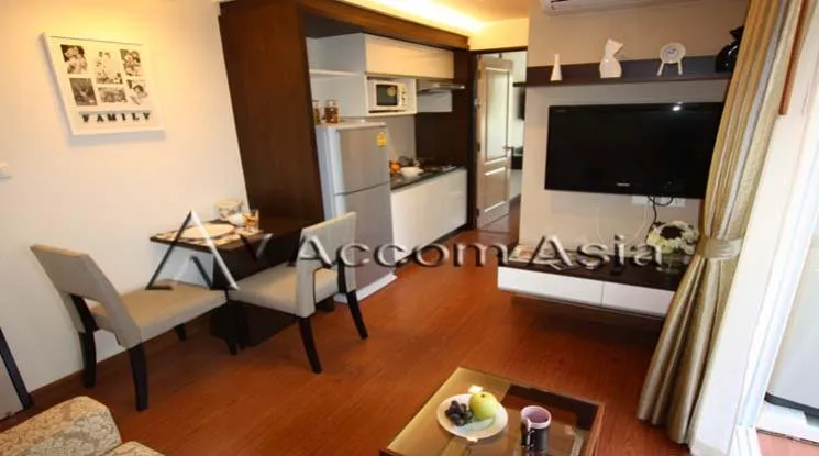 unit 1 Bedroom  Apartment For Rent in Sukhumvit, Bangkok  near BTS Ekkamai (1417236)