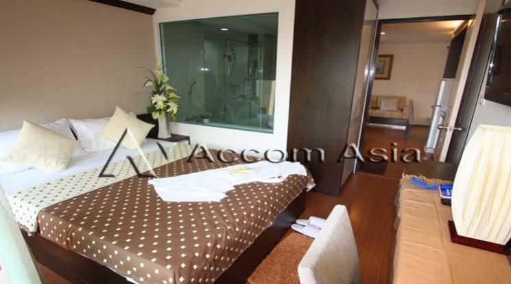 8  1 br Apartment For Rent in Sukhumvit ,Bangkok BTS Ekkamai at High quality of living 1417236