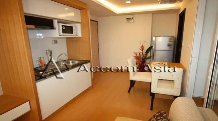 unit 1 Bedroom  Apartment For Rent in Sukhumvit, Bangkok  near BTS Ekkamai (1417238)