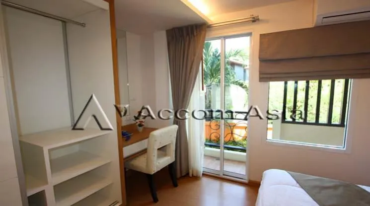 5  1 br Apartment For Rent in Sukhumvit ,Bangkok BTS Ekkamai at High quality of living 1417238
