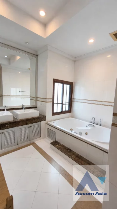 7  4 br House For Rent in Sukhumvit ,Bangkok BTS Phra khanong at Baan Sansiri Sukhumvit 67 1517264