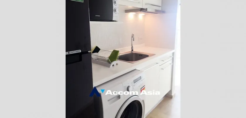 unitCorner Unit |  1 Bedroom  Condominium For Rent & Sale in Sukhumvit, Bangkok  near BTS Ekkamai (1517366)