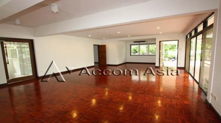  1  3 br House For Rent in Sukhumvit ,Bangkok MRT Sukhumvit - BTS Asok 2317447