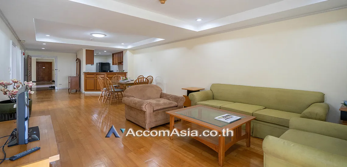 unit 3 Bedrooms  Apartment For Rent in Sukhumvit, Bangkok  near BTS Phrom Phong (1417510)