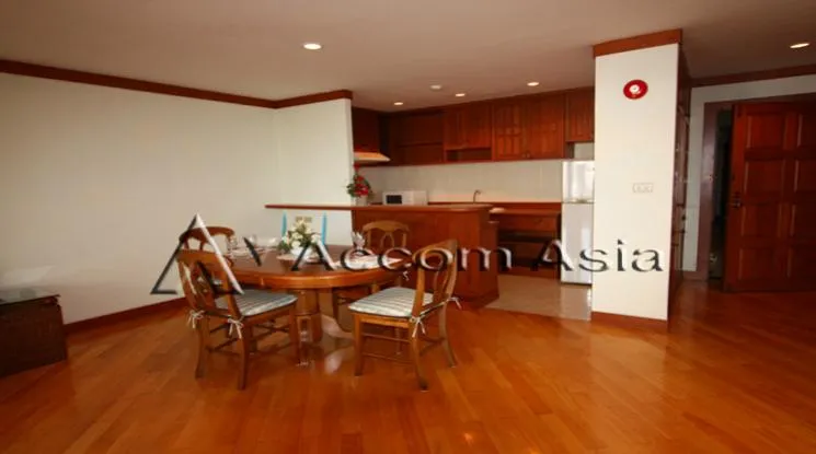 unit 2 Bedrooms  Apartment For Rent in Sukhumvit, Bangkok  near BTS Phrom Phong (1417513)