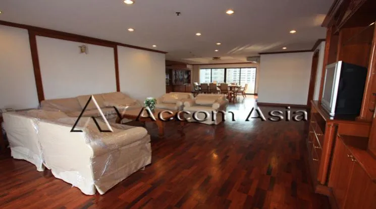  1  3 br Apartment For Rent in Sukhumvit ,Bangkok MRT Sukhumvit - BTS Nana at Private Environment Space 1417549