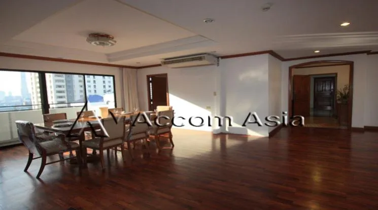 4  3 br Apartment For Rent in Sukhumvit ,Bangkok MRT Sukhumvit - BTS Nana at Private Environment Space 1417549