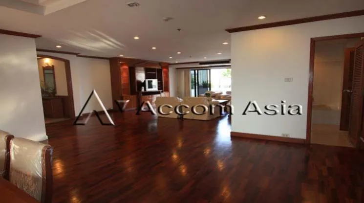 6  3 br Apartment For Rent in Sukhumvit ,Bangkok MRT Sukhumvit - BTS Nana at Private Environment Space 1417549