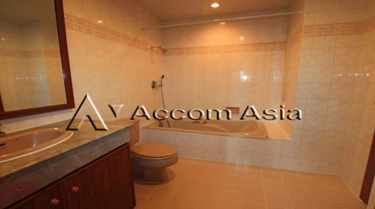 9  3 br Apartment For Rent in Sukhumvit ,Bangkok MRT Sukhumvit - BTS Nana at Private Environment Space 1417549