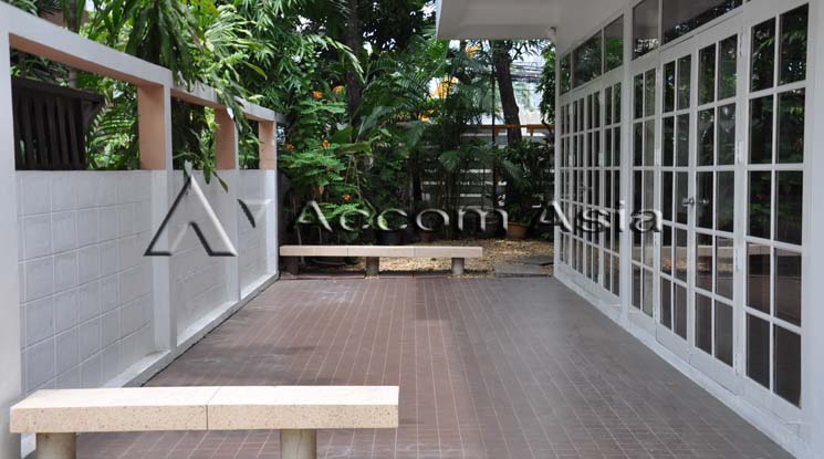 5  5 br House for rent and sale in Sukhumvit ,Bangkok BTS Thong Lo at Privacy Living 50109