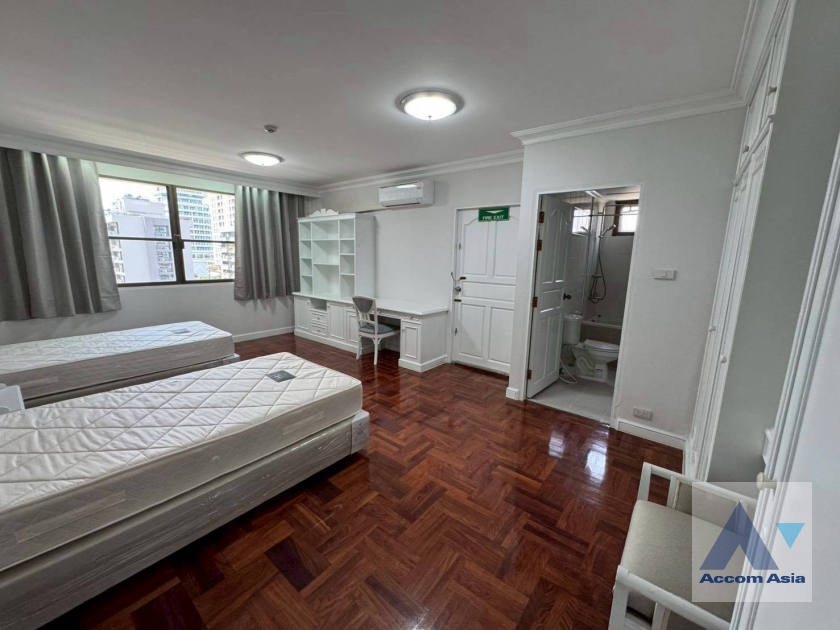 9  4 br Apartment For Rent in Sukhumvit ,Bangkok BTS Phrom Phong at Pet friendly - High rise Apartment in Phrom Phong 1417670