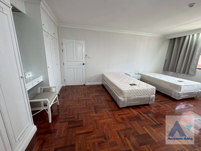 8  4 br Apartment For Rent in Sukhumvit ,Bangkok BTS Phrom Phong at Pet friendly - High rise Apartment in Phrom Phong 1417670