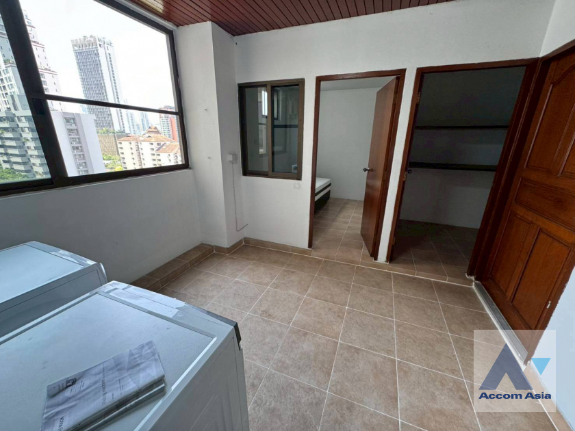 16  4 br Apartment For Rent in Sukhumvit ,Bangkok BTS Phrom Phong at Pet friendly - High rise Apartment in Phrom Phong 1417670