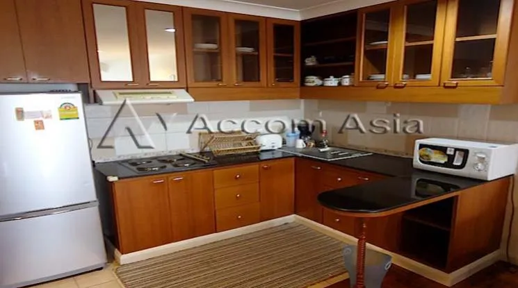 unit 2 Bedrooms  Condominium For Rent in Sukhumvit, Bangkok  near BTS Phrom Phong (1517679)