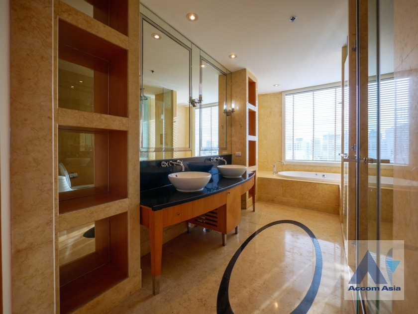 26  3 br Condominium for rent and sale in Ploenchit ,Bangkok BTS Ratchadamri at Baan Ratchadamri 1517743