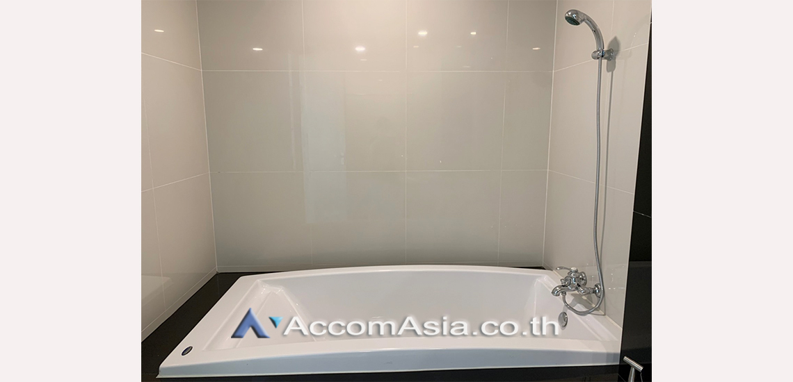 8  1 br Condominium For Rent in Ploenchit ,Bangkok BTS Chitlom at The Address Chidlom 1517771