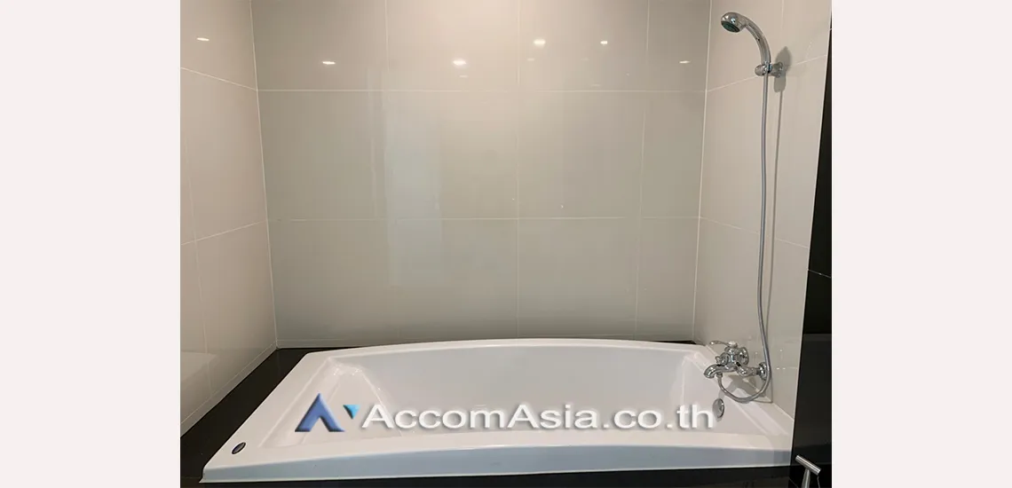 8  1 br Condominium For Rent in Ploenchit ,Bangkok BTS Chitlom at The Address Chidlom 1517771