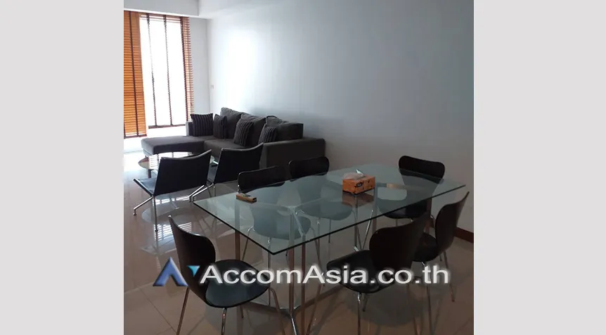 unit 2 Bedrooms  Condominium For Rent in Ploenchit, Bangkok  near BTS Ratchadamri (1517855)