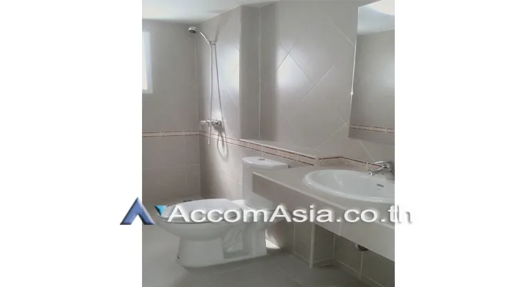 unit Studio  Condominium For Sale in Sukhumvit, Bangkok  (1517878)
