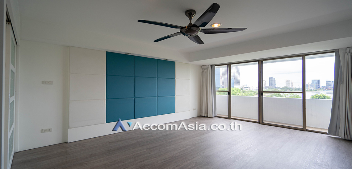 6  3 br Apartment For Rent in Sukhumvit ,Bangkok MRT Sukhumvit - BTS Asok at Family Apartment with Lake View 1517910