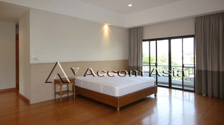 7  3 br Apartment For Rent in Sukhumvit ,Bangkok BTS Thong Lo at Greenery area in CBD 1417941