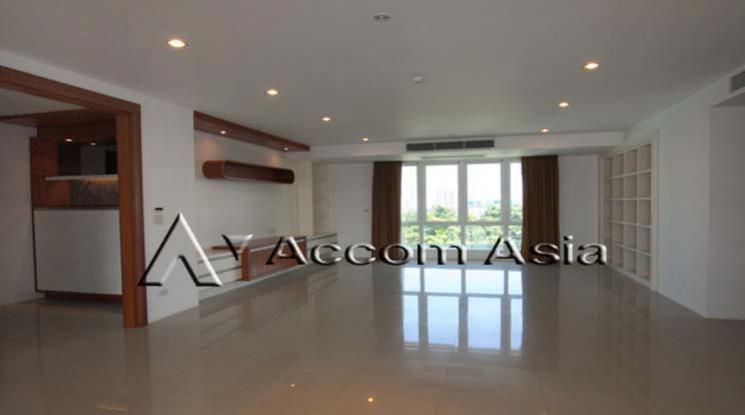  2  4 br Apartment For Rent in Sukhumvit ,Bangkok BTS Thong Lo at Ideal for family living and pet lover 1417946