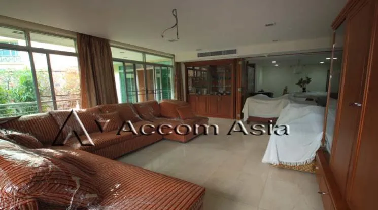 unit 2 Bedrooms  Apartment For Rent in Sukhumvit, Bangkok  near BTS Phrom Phong (1417958)