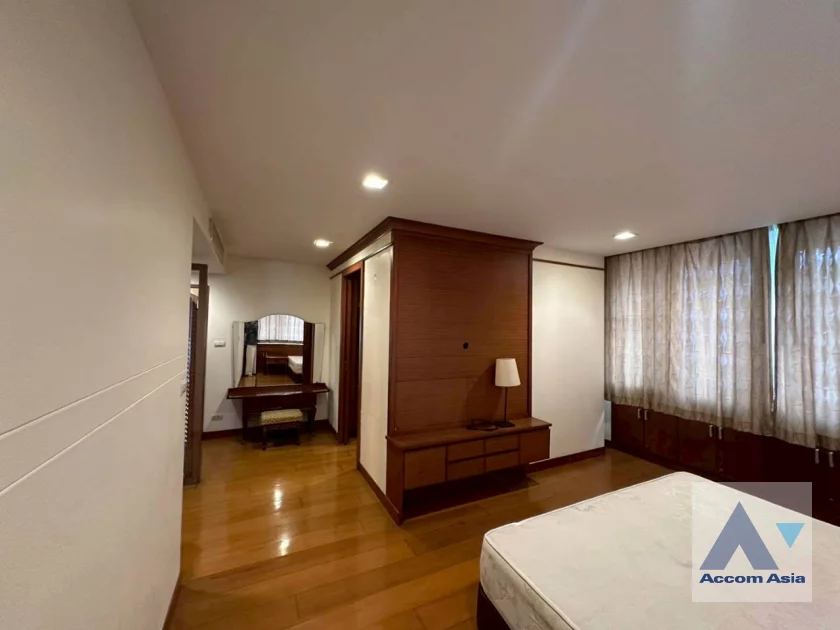 11  2 br Apartment For Rent in Sukhumvit ,Bangkok BTS Phrom Phong at Peaceful Location 3 Mins Walk to Community Malls 1417958