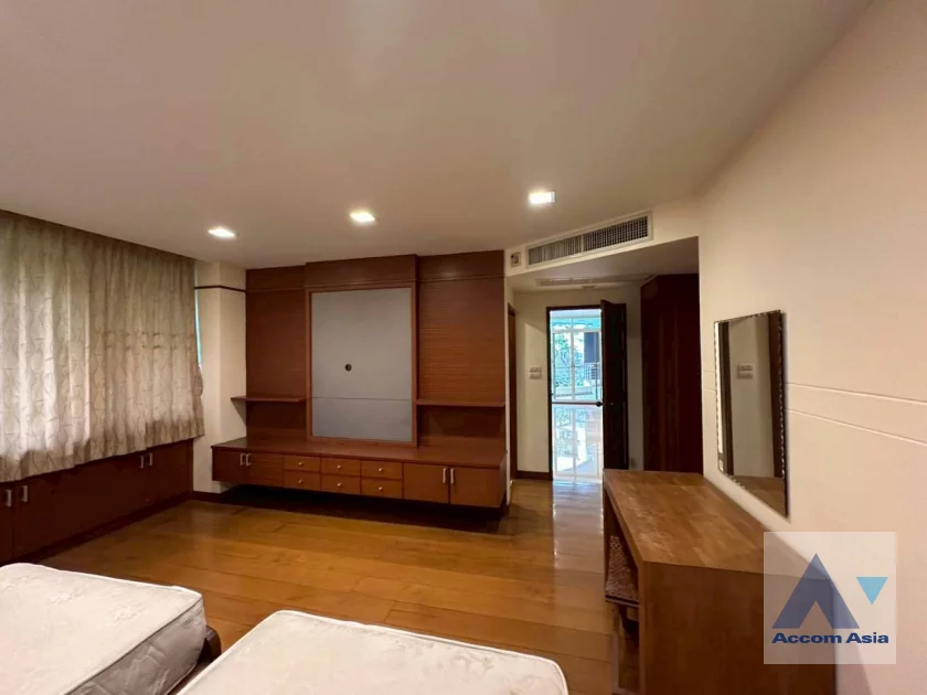 15  2 br Apartment For Rent in Sukhumvit ,Bangkok BTS Phrom Phong at Peaceful Location 3 Mins Walk to Community Malls 1417958