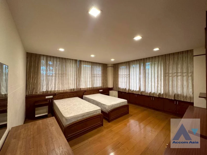 14  2 br Apartment For Rent in Sukhumvit ,Bangkok BTS Phrom Phong at Peaceful Location 3 Mins Walk to Community Malls 1417958
