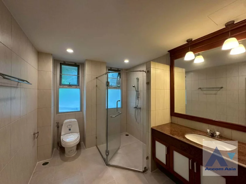 18  2 br Apartment For Rent in Sukhumvit ,Bangkok BTS Phrom Phong at Peaceful Location 3 Mins Walk to Community Malls 1417958