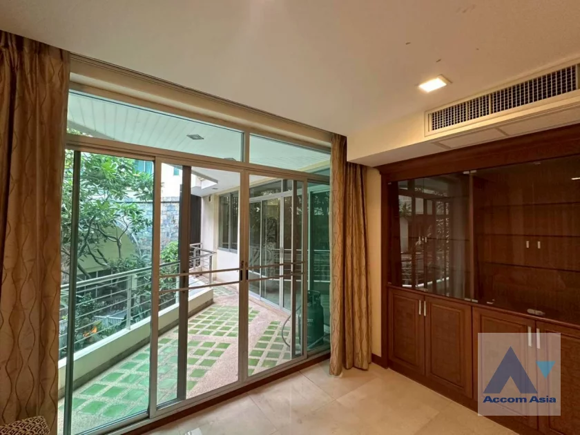 9  2 br Apartment For Rent in Sukhumvit ,Bangkok BTS Phrom Phong at Peaceful Location 3 Mins Walk to Community Malls 1417958